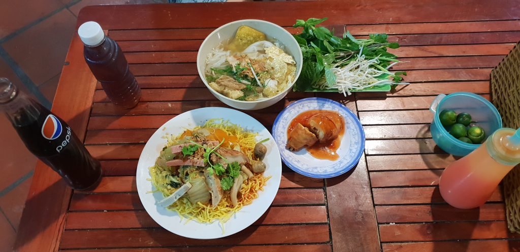 Vegetarisches Abendessen in der De Tham Straße in Can Tho