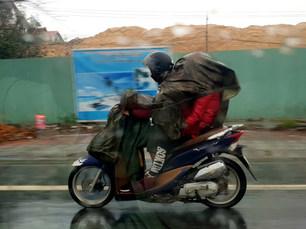 Unterwegs bei strömendem Regen