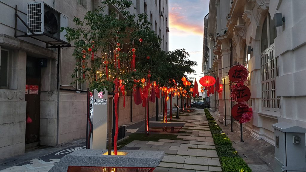 Chinesische Lampions in der ganzen Stadt