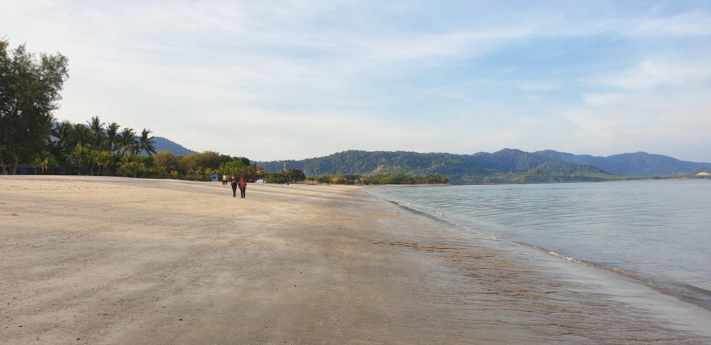 Pantai Tanjung Rhu auf Langkawi